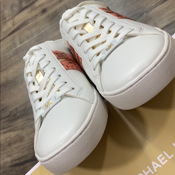 MICHAEL KORS CATELYN STRIPE LACE UP NAPPA PU PEACH - Picture 8 of 16